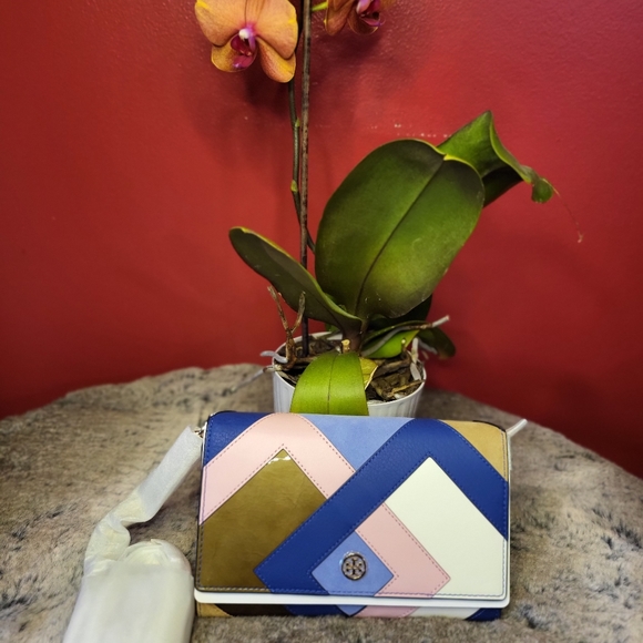 🆕TORY🎍BURCH Robinson Pieced Chain Wallet - Picture 7 of 15